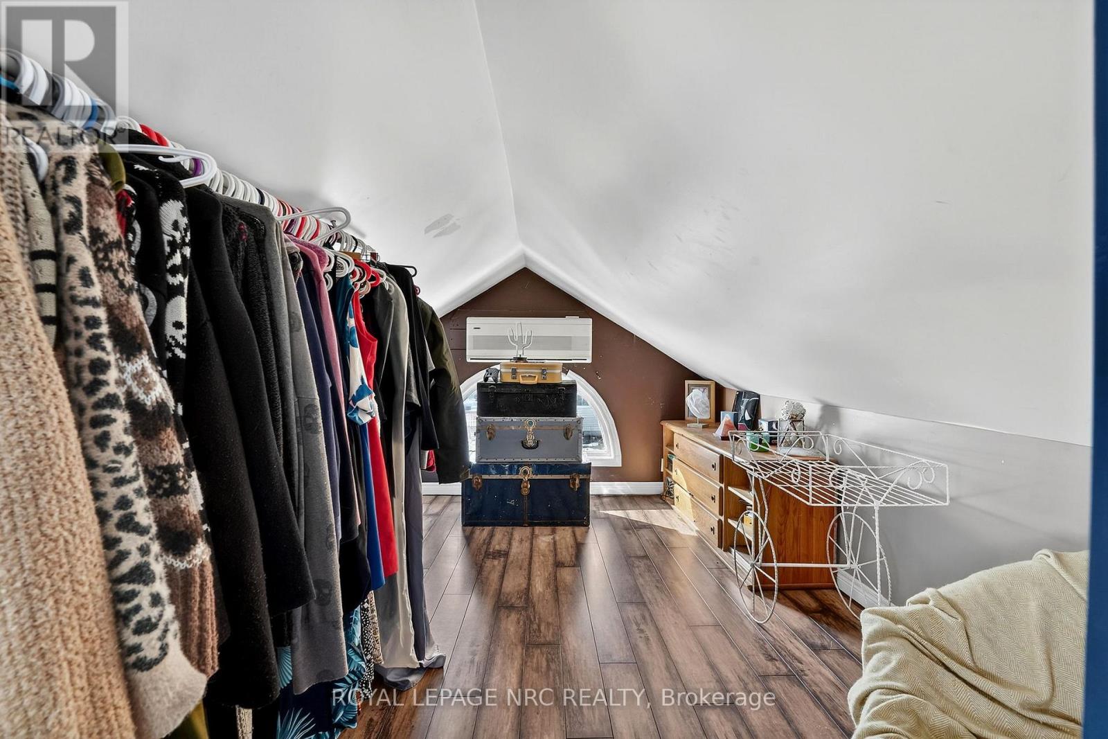 226 Derby Road, Fort Erie, Ontario  L0S 1B0 - Photo 36 - X12826078