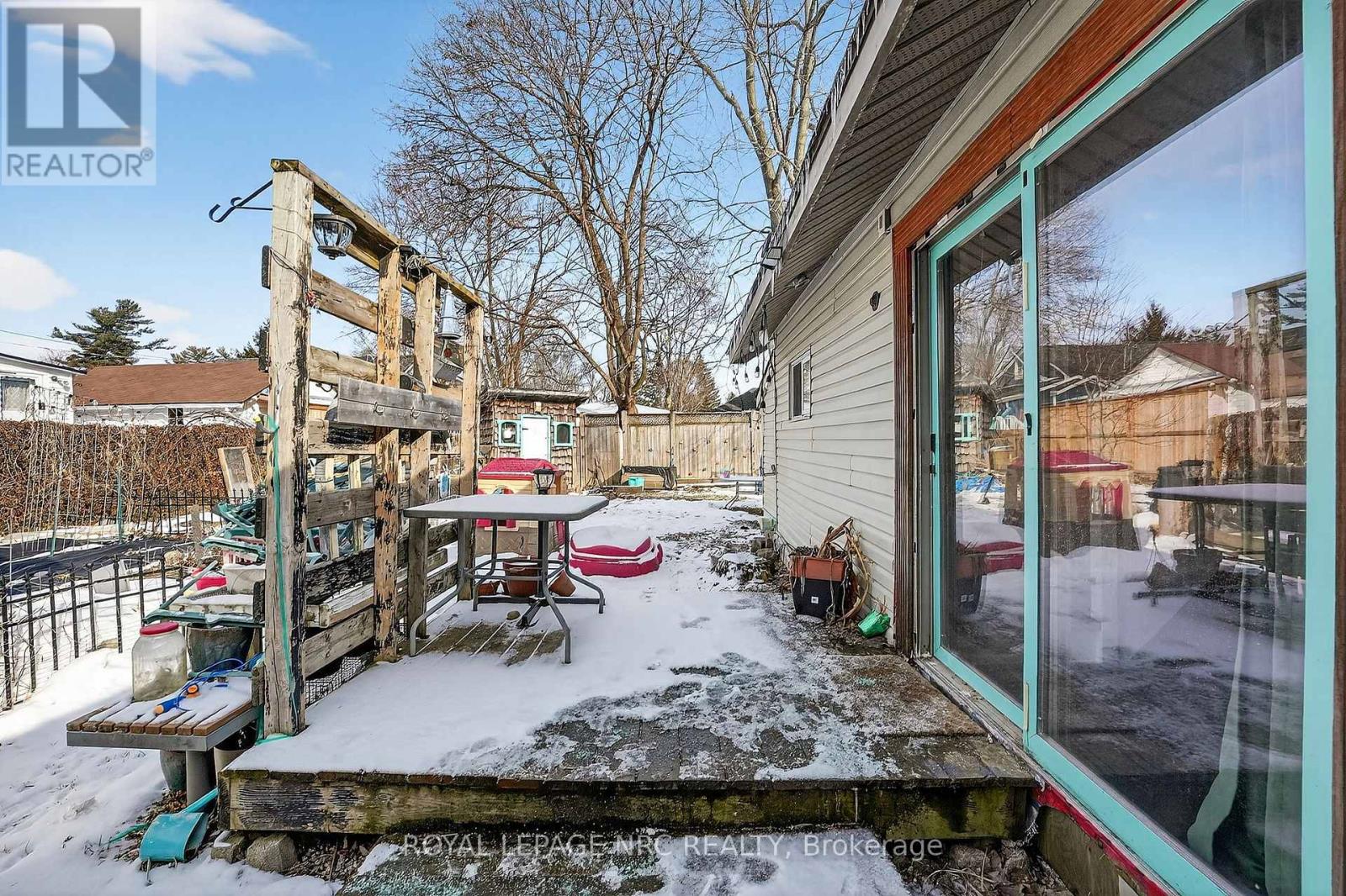 226 Derby Road, Fort Erie, Ontario  L0S 1B0 - Photo 41 - X12826078