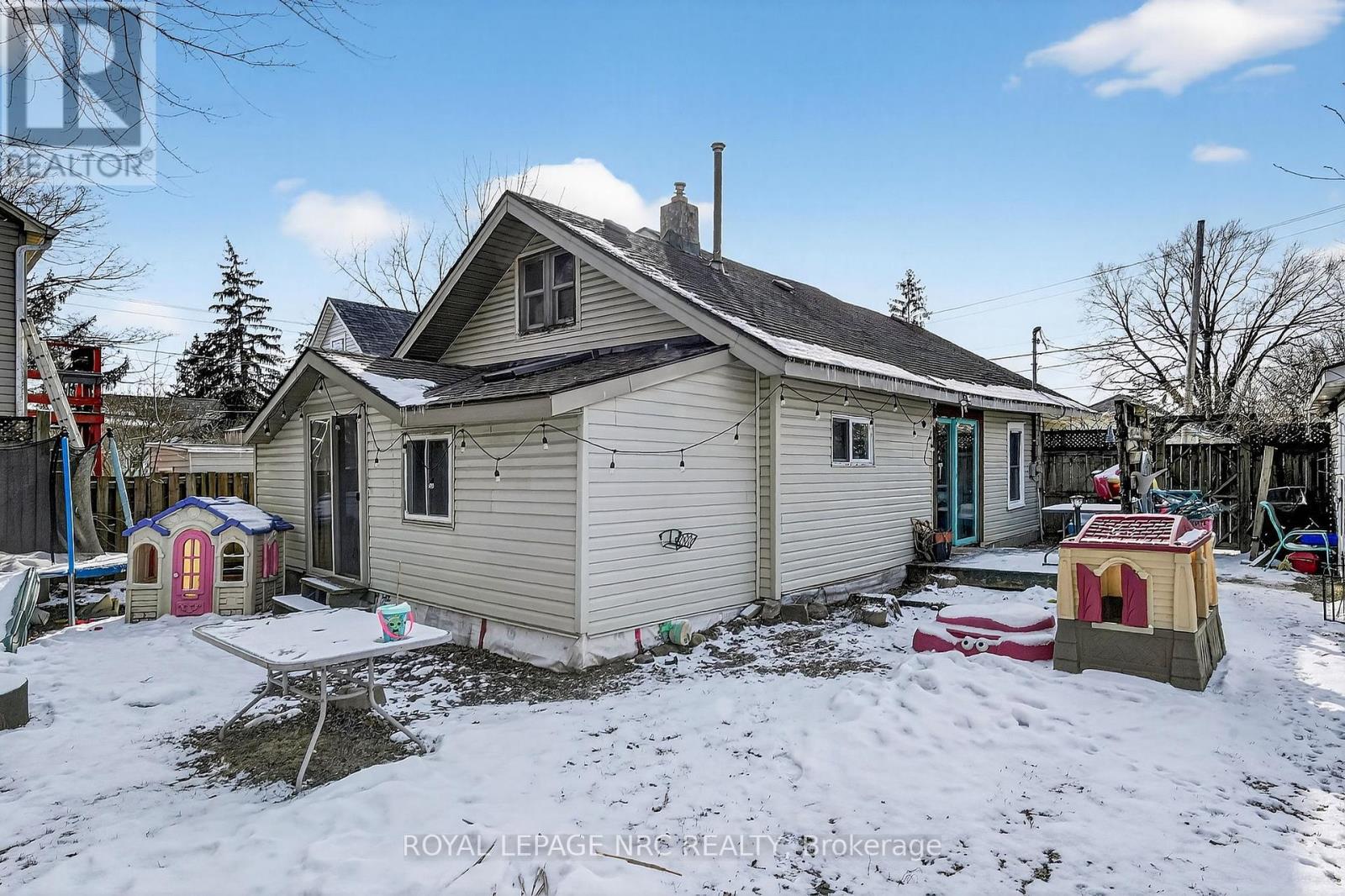 226 Derby Road, Fort Erie, Ontario  L0S 1B0 - Photo 46 - X12826078