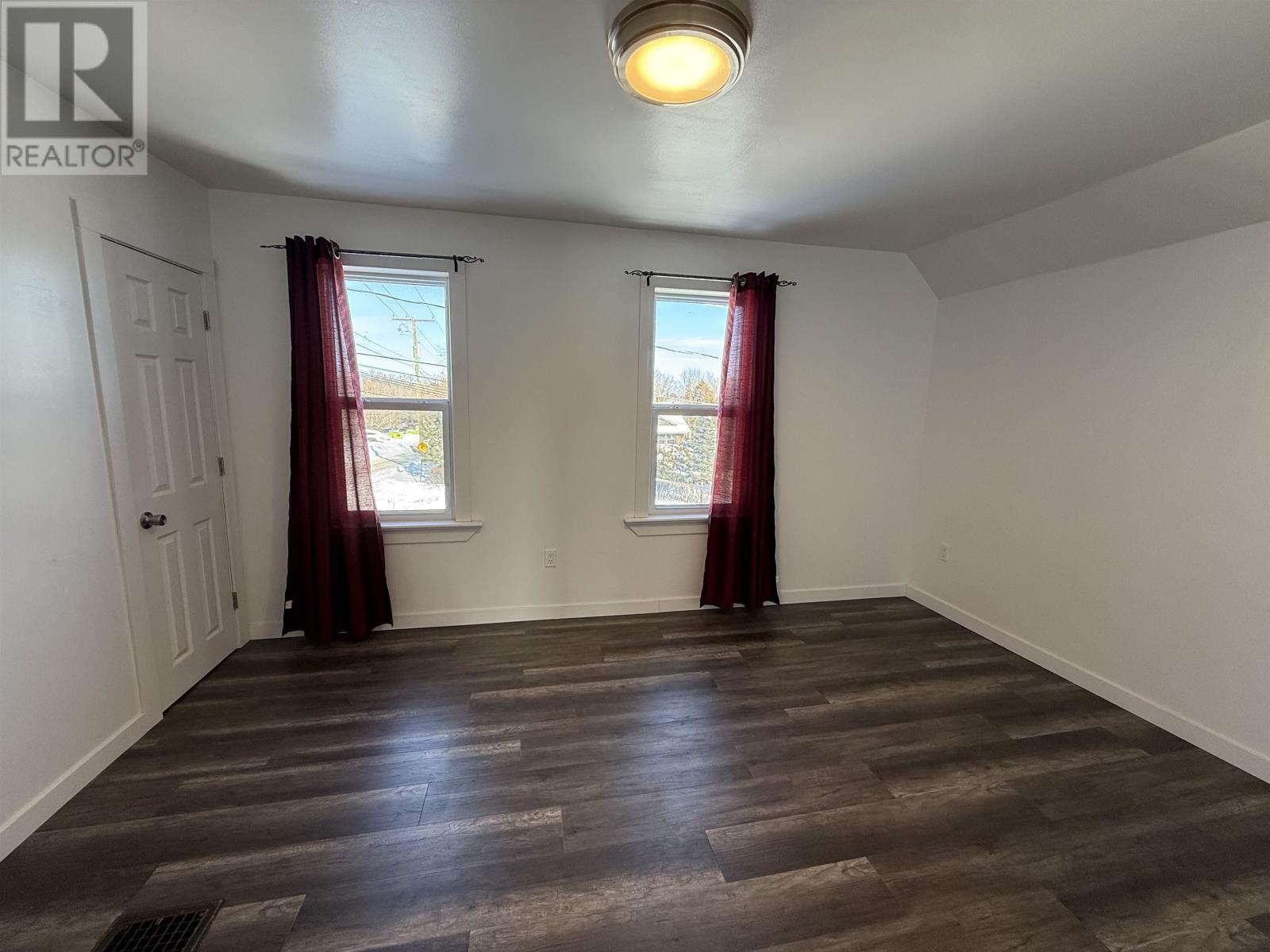 335 Dawson St, Thunder Bay, Ontario  P7A 3T9 - Photo 31 - TB2600315