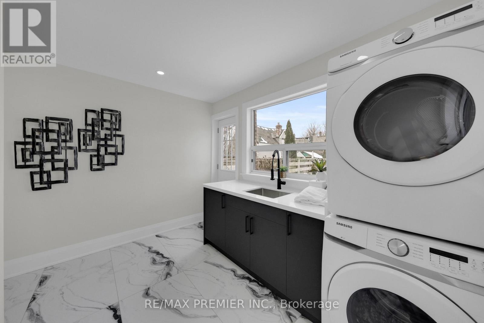 388 Crawford Street, Toronto, Ontario  M6J 2V9 - Photo 19 - C12663578