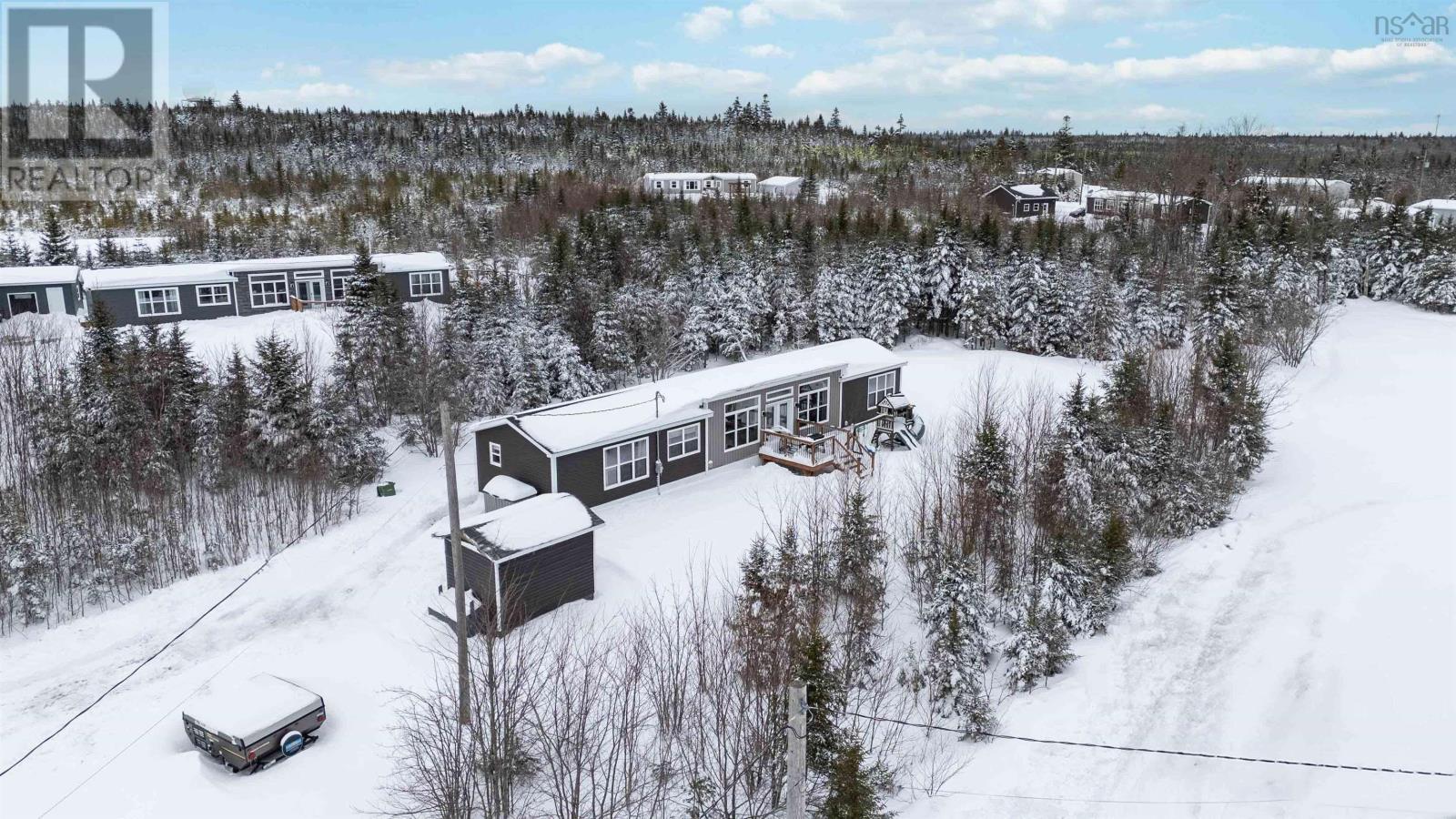 33 Jet Court, Devon, Nova Scotia  B2T 0N8 - Photo 2 - 202603475