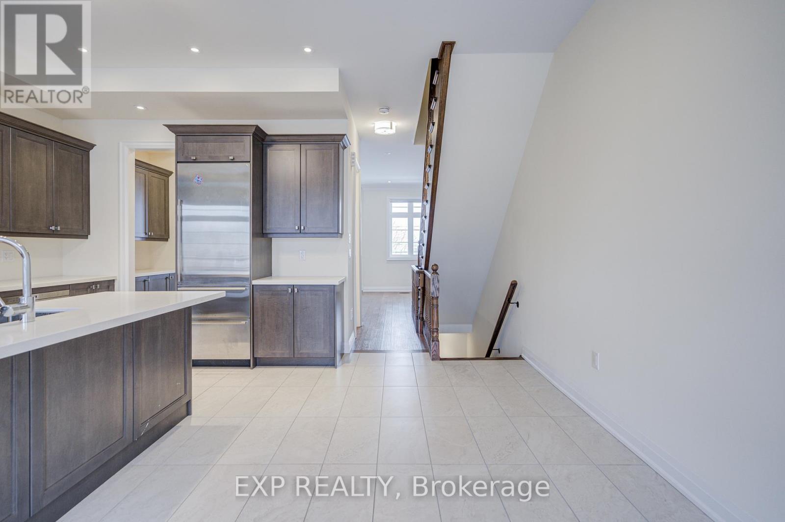 4255 Major Mackenzie Drive E, Markham (Angus Glen), Ontario  L6C 3L5 - Photo 16 - N12816196