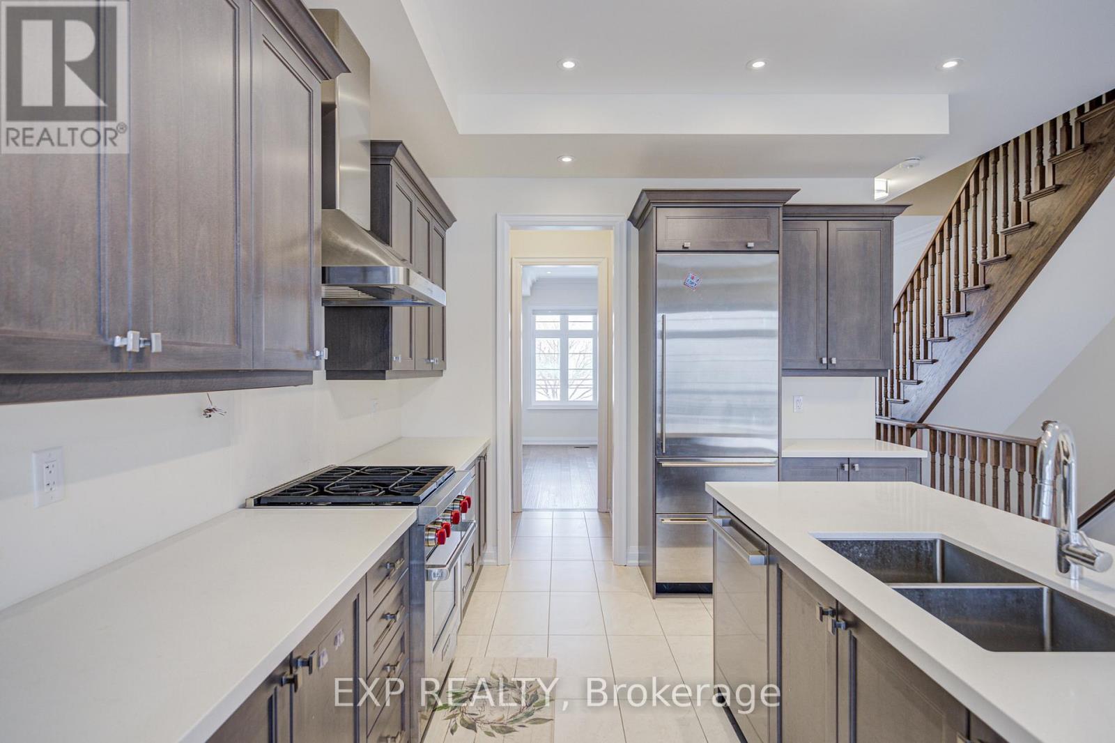 4255 Major Mackenzie Drive E, Markham (Angus Glen), Ontario  L6C 3L5 - Photo 18 - N12816196