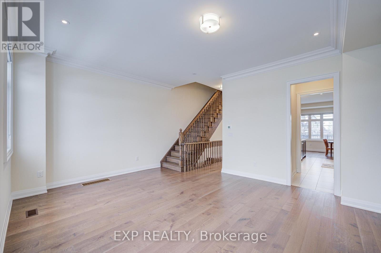 4255 Major Mackenzie Drive E, Markham (Angus Glen), Ontario  L6C 3L5 - Photo 10 - N12816196