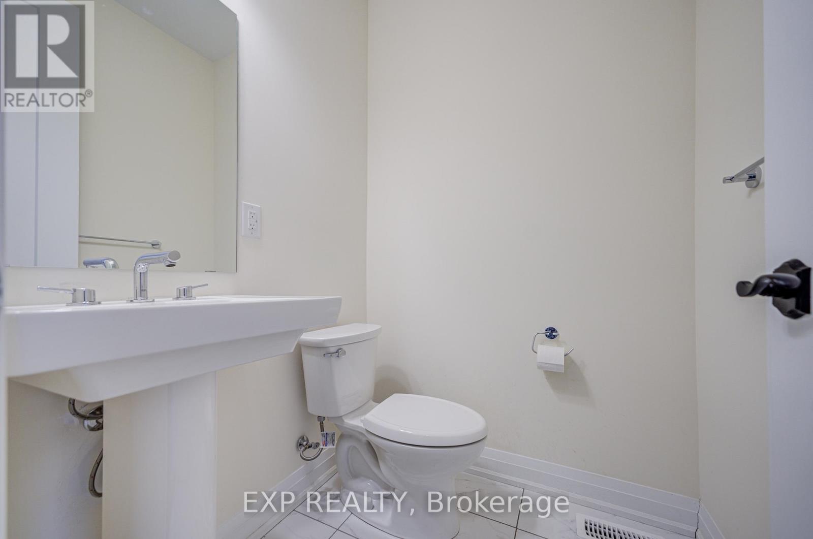 4255 Major Mackenzie Drive E, Markham (Angus Glen), Ontario  L6C 3L5 - Photo 14 - N12816196
