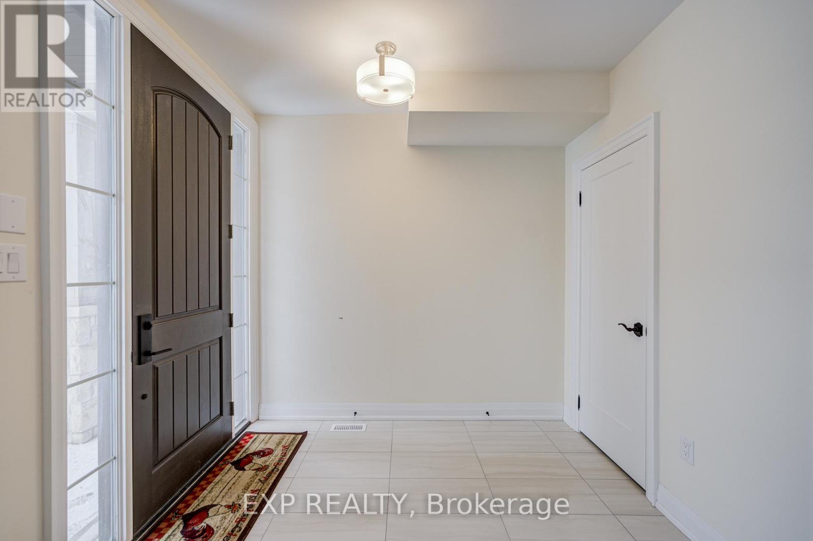 4255 Major Mackenzie Drive E, Markham (Angus Glen), Ontario  L6C 3L5 - Photo 2 - N12816196