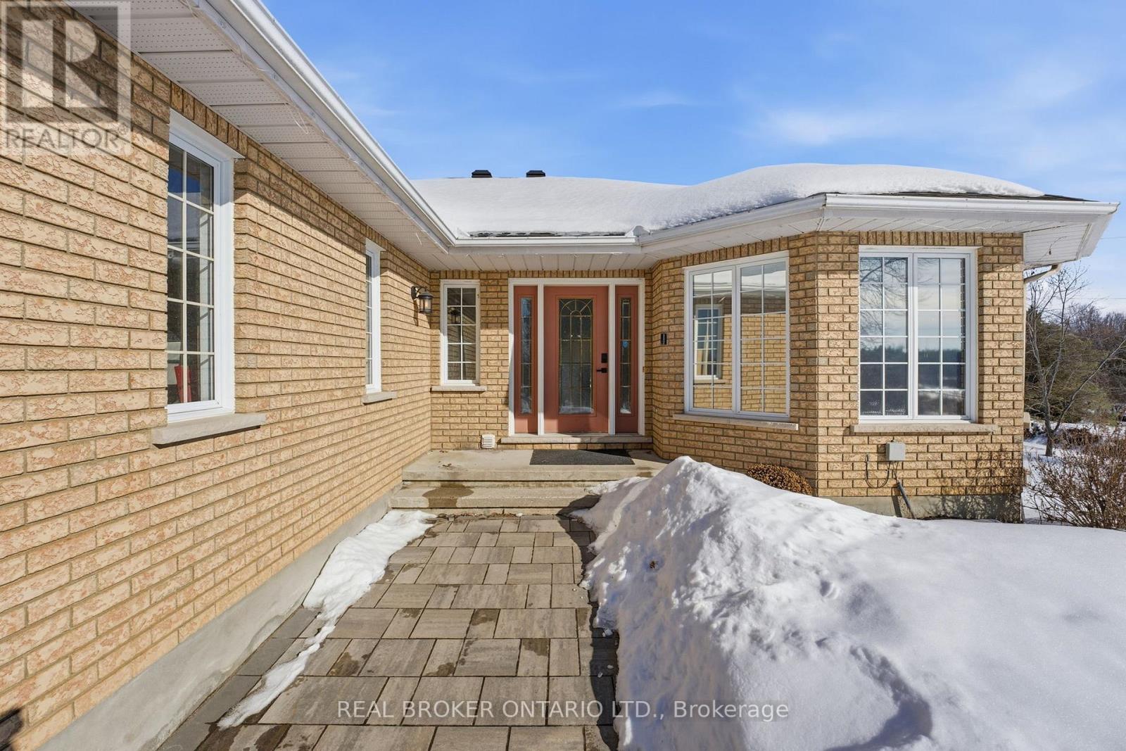 1391 SUTHERLAND DRIVE, Ottawa, Ontario