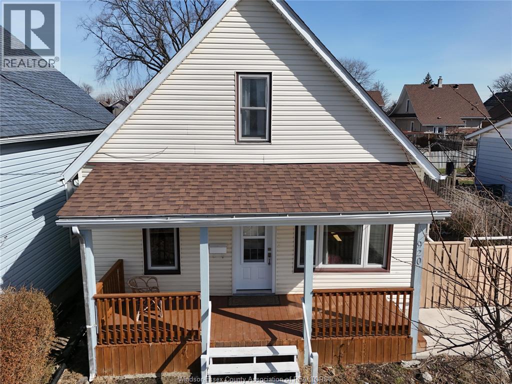 920 Lillian, Windsor, Ontario  N9A 1V5 - Photo 7 - 26004128
