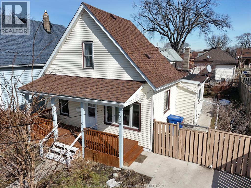 920 Lillian, Windsor, Ontario  N9A 1V5 - Photo 6 - 26004128