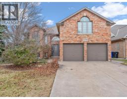 13090 PARKLAND CRESCENT, Tecumseh, Ontario