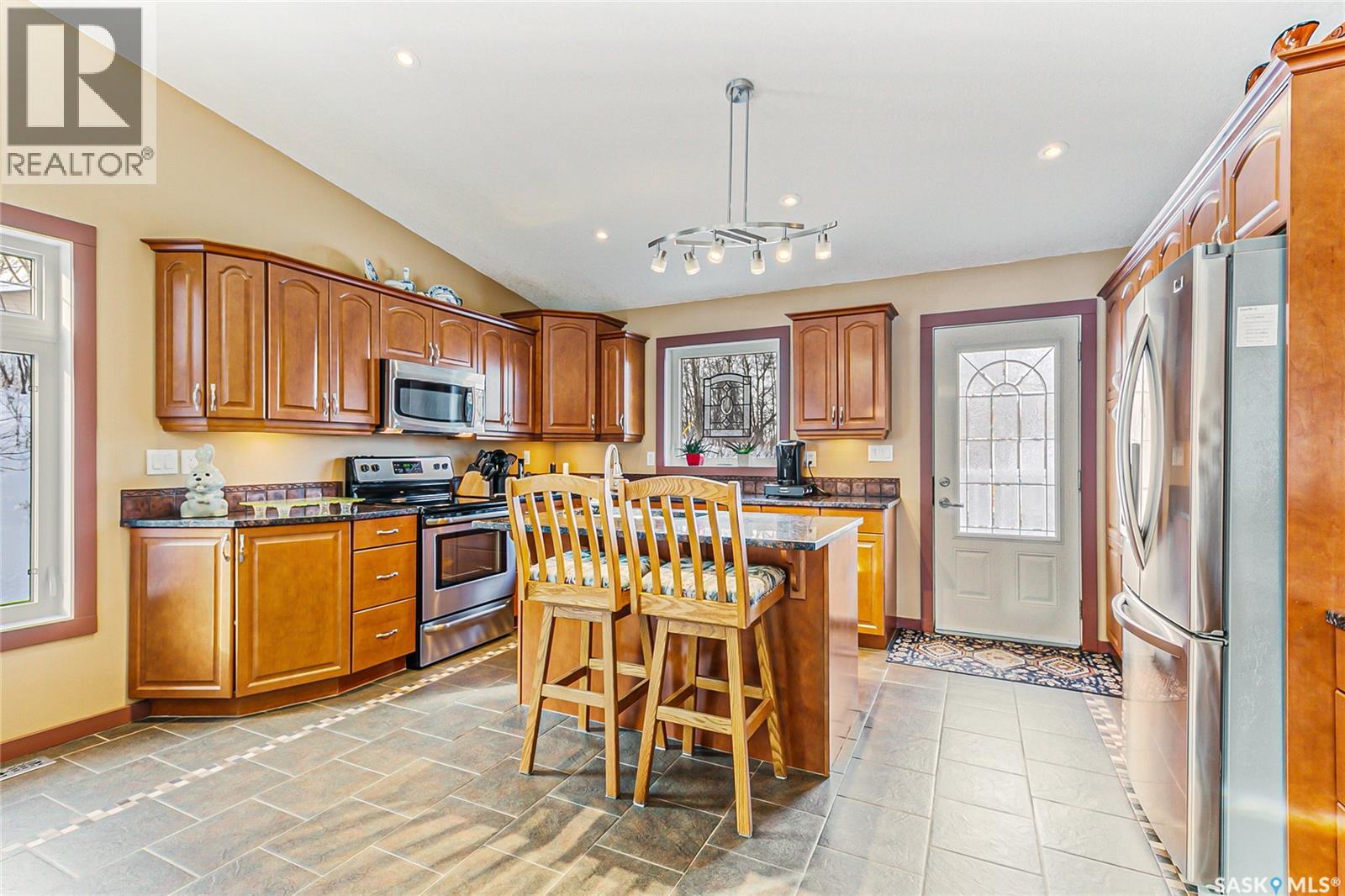 520 9th Street E, Regina Beach, Saskatchewan  S0G 4C0 - Photo 7 - SK029207