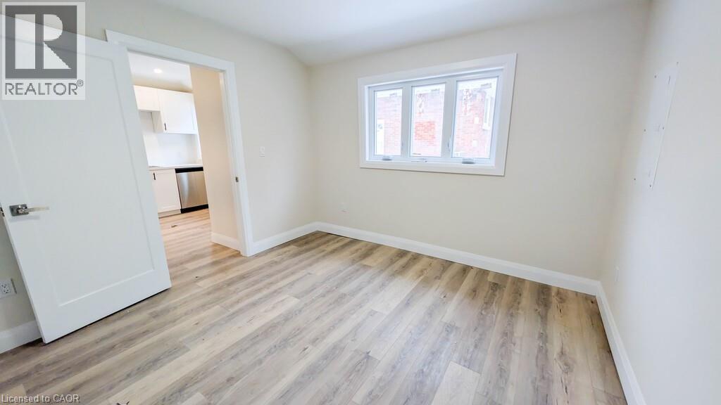 21 Fawell Avenue Unit# A, St. Catharines, Ontario  L2S 2V5 - Photo 12 - 40808148