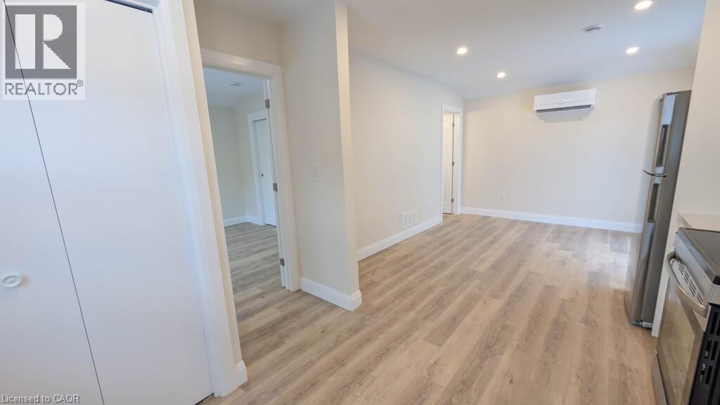 21 Fawell Avenue Unit# A, St. Catharines, Ontario  L2S 2V5 - Photo 5 - 40808148