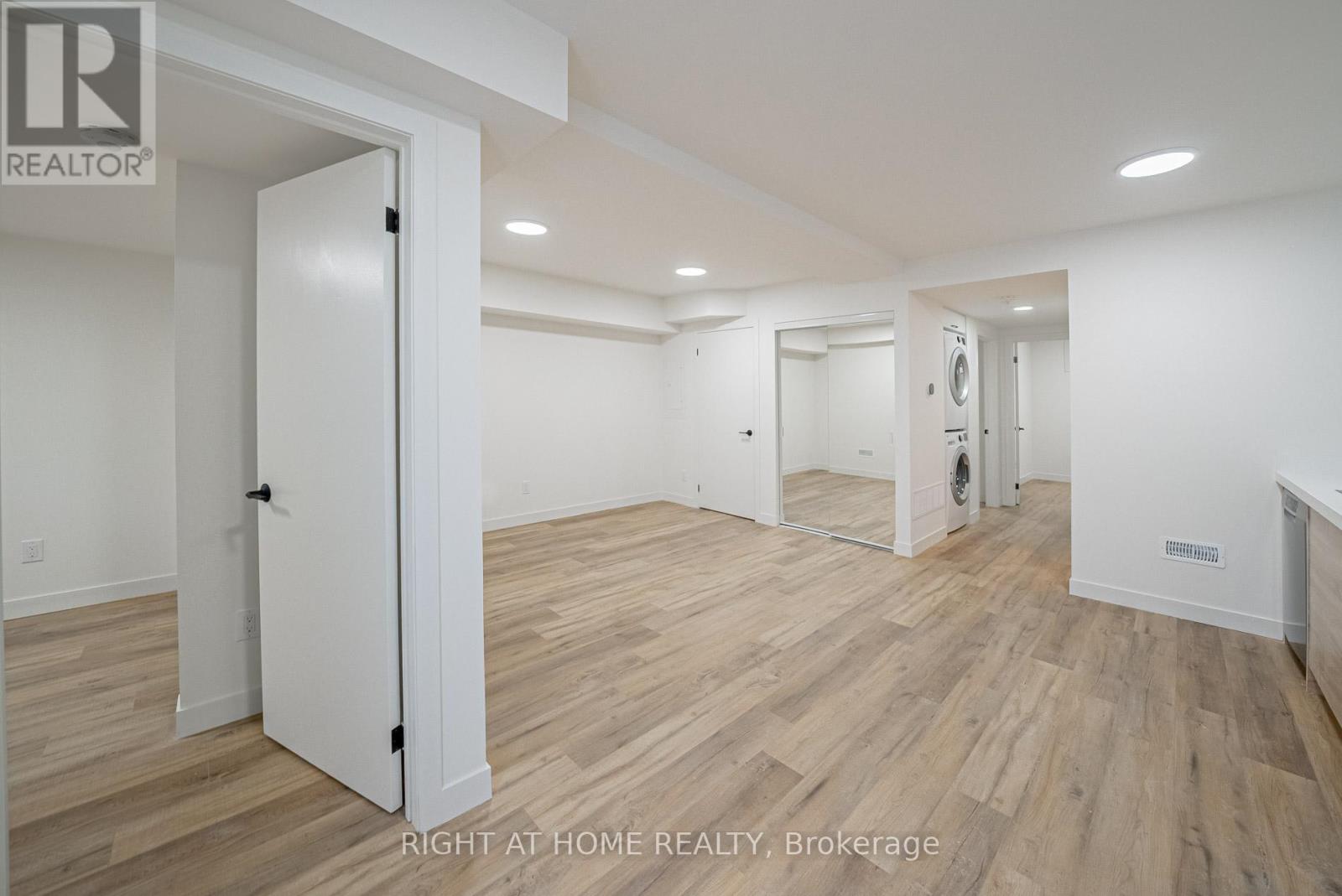 1 - 435 Grace Street, Toronto, Ontario  M6G 3A8 - Photo 9 - C12826028