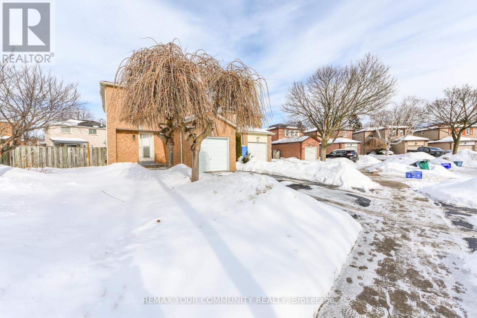 64 Chatfield Drive, Ajax, Ontario  L1T 2K1 - Photo 3 - E12825998