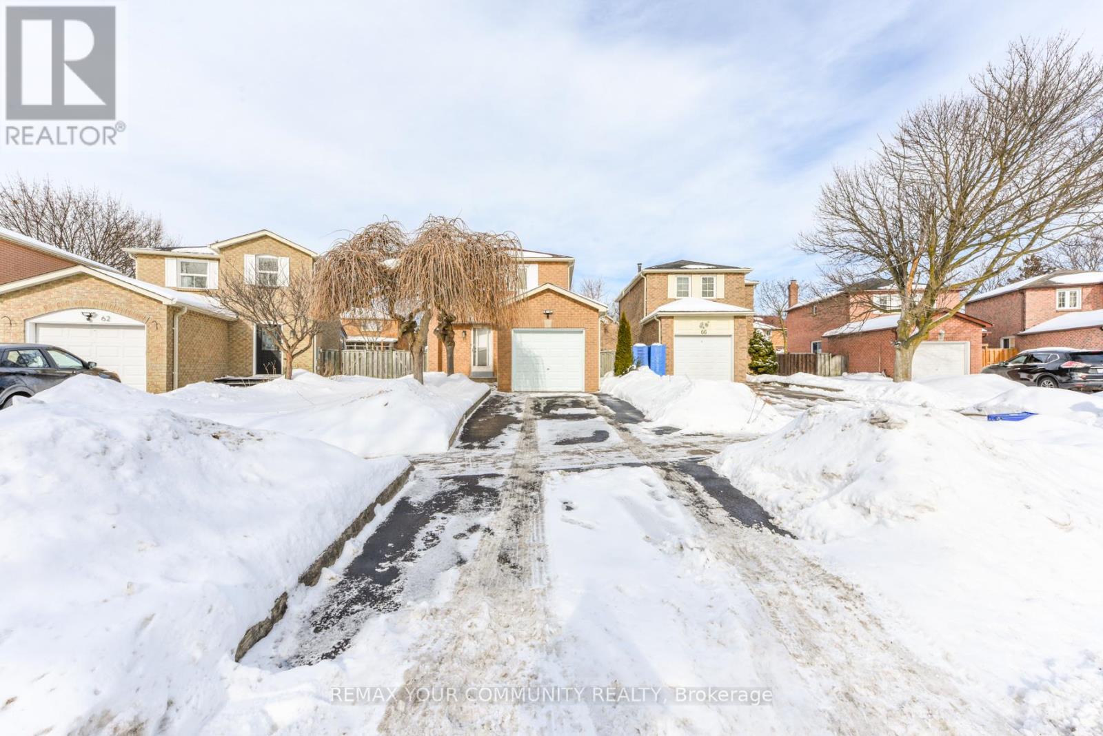 64 Chatfield Drive, Ajax, Ontario  L1T 2K1 - Photo 4 - E12825998