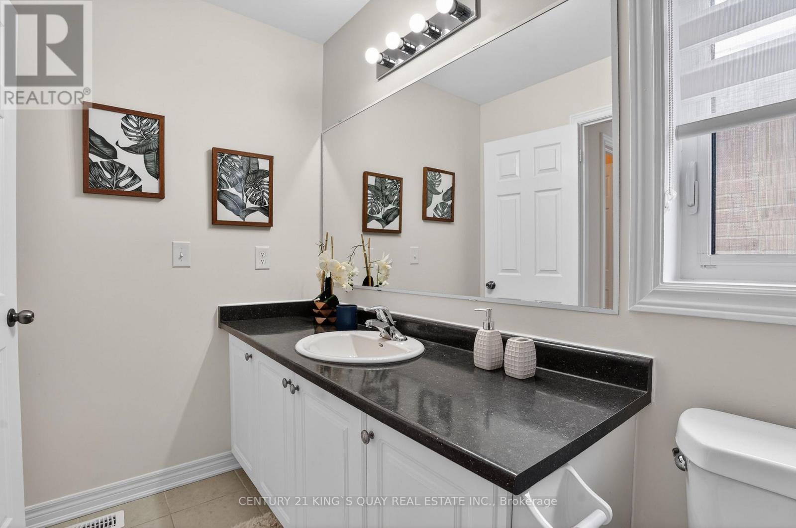 9 John Moore Road, East Gwillimbury, Ontario  L9N 0P4 - Photo 15 - N12826004