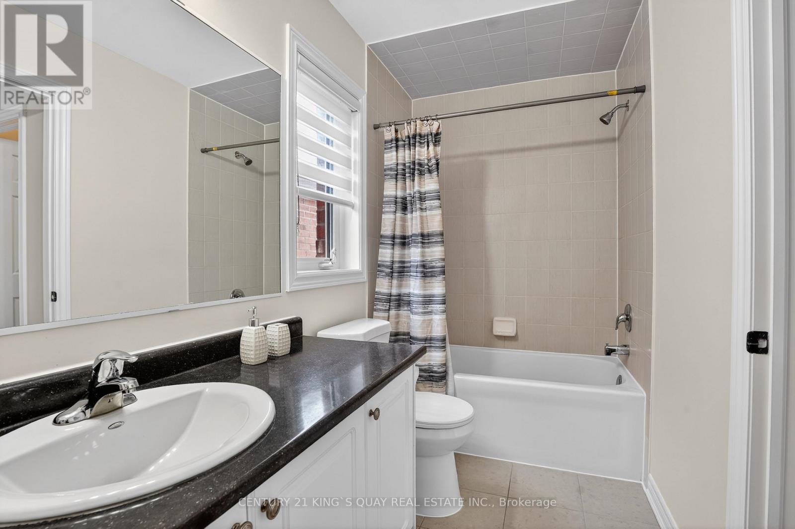 9 John Moore Road, East Gwillimbury, Ontario  L9N 0P4 - Photo 16 - N12826004