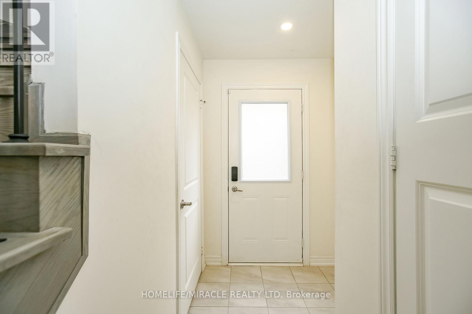 131 Kingsmere Crescent, New Tecumseth, Ontario L9R 0K8 - Photo 16 - N12826010