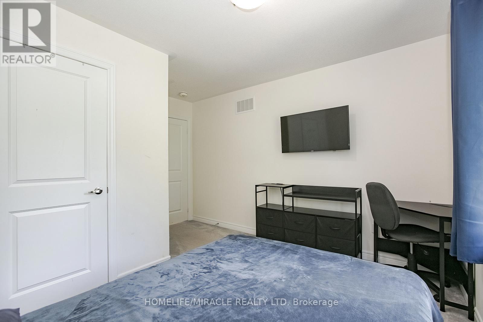 131 Kingsmere Crescent, New Tecumseth, Ontario L9R 0K8 - Photo 34 - N12826010