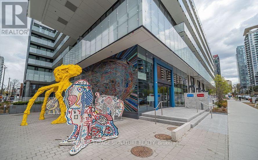 208 - 161 ROEHAMPTON AVENUE, Toronto, Ontario