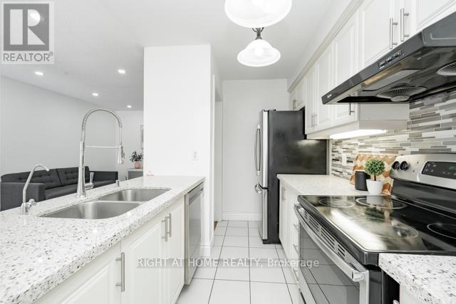 7438 Magistrate Terrace, Mississauga, Ontario  L5W 1L2 - Photo 17 - W12500278