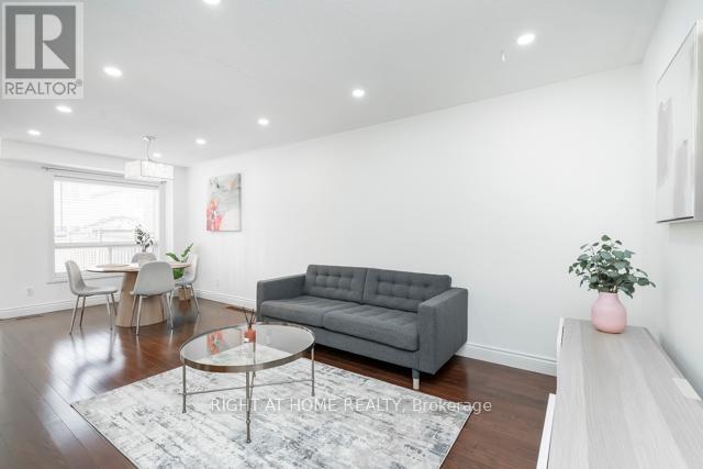 7438 Magistrate Terrace, Mississauga, Ontario  L5W 1L2 - Photo 2 - W12500278