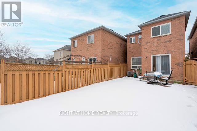 7438 Magistrate Terrace, Mississauga, Ontario  L5W 1L2 - Photo 39 - W12500278