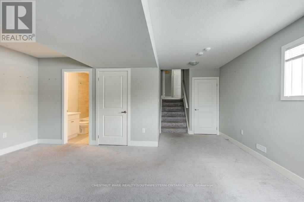 62 - 745 Chelton Road, London South, Ontario  N6M 0J1 - Photo 36 - X12824792