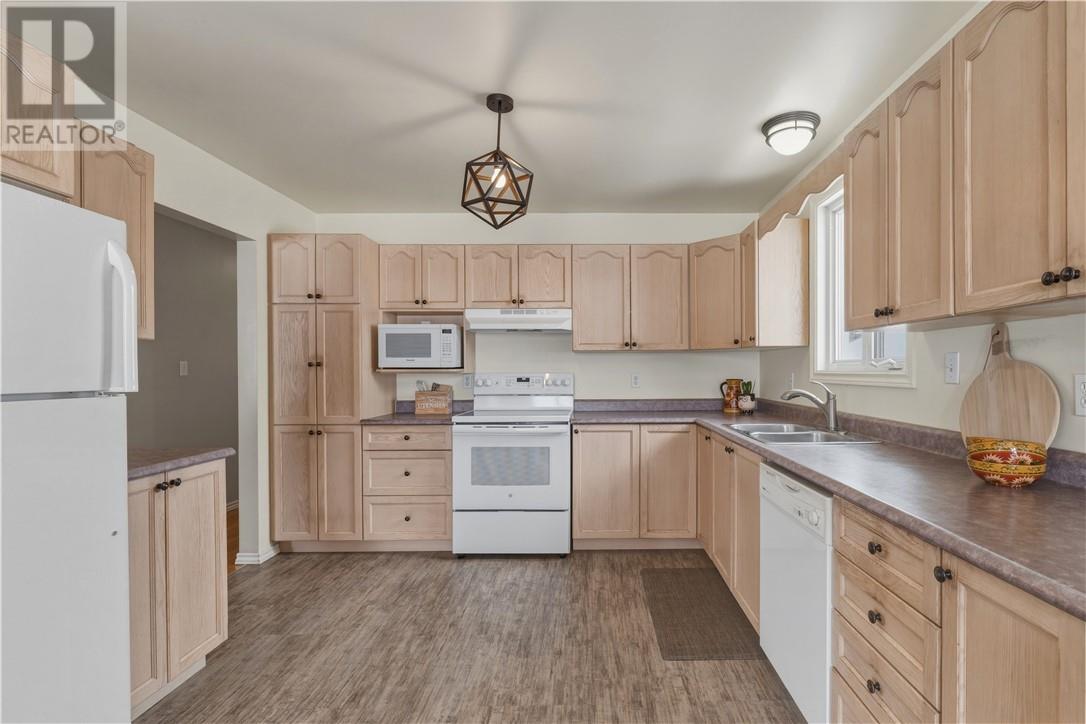 123 Carmen Street, Hanmer, Ontario  P3P 1L7 - Photo 12 - 2126602