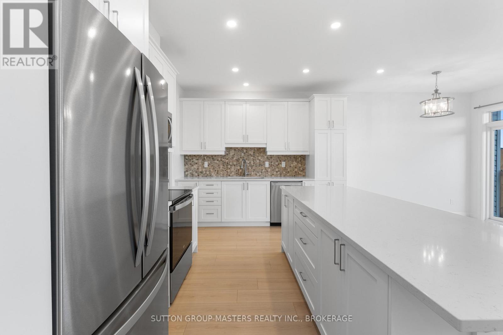 229 Superior Drive, Loyalist, Ontario  K7N 0E9 - Photo 17 - X12676558