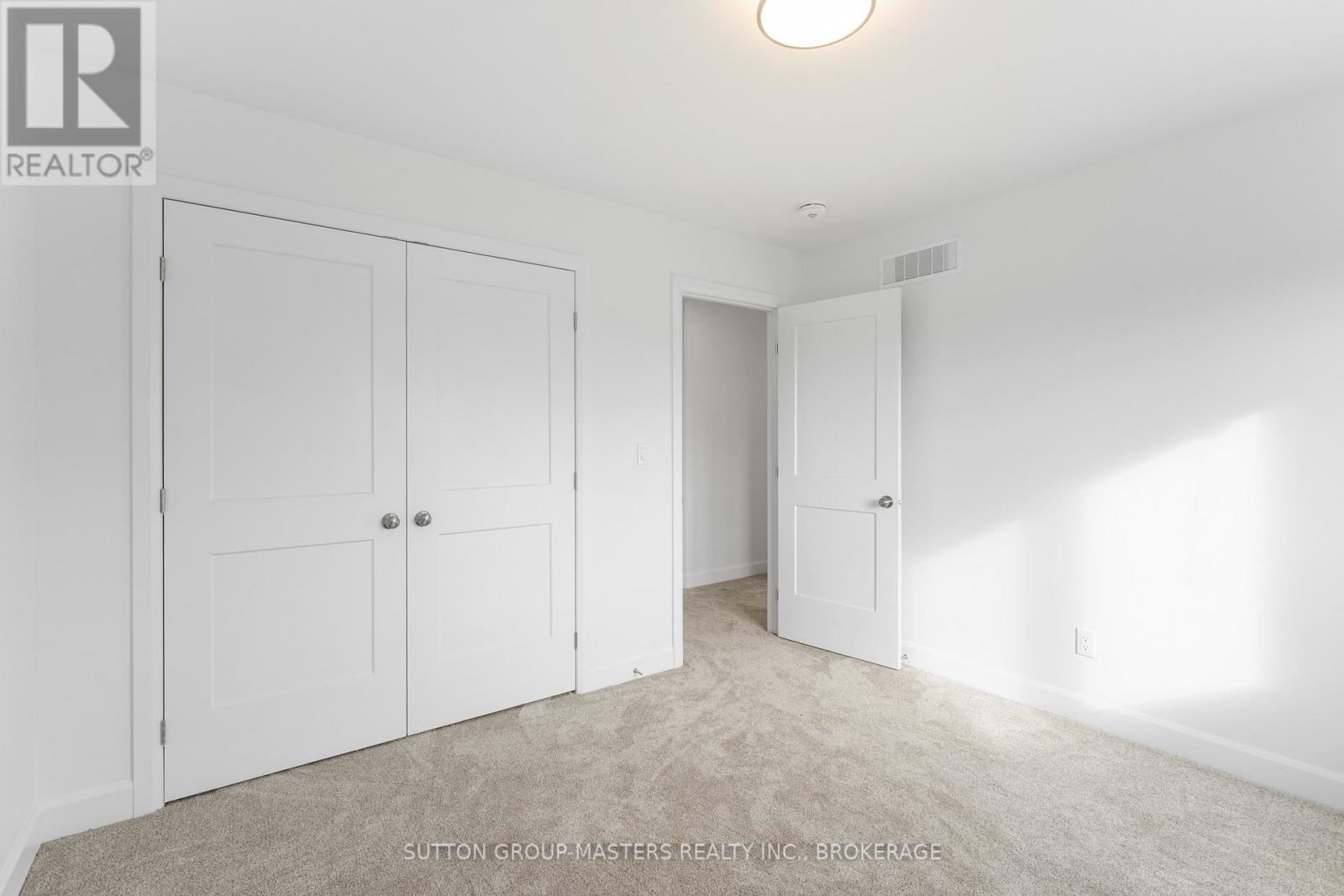 229 Superior Drive, Loyalist, Ontario  K7N 0E9 - Photo 30 - X12676558