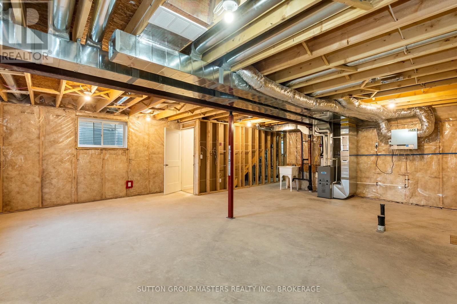 229 Superior Drive, Loyalist, Ontario  K7N 0E9 - Photo 38 - X12676558