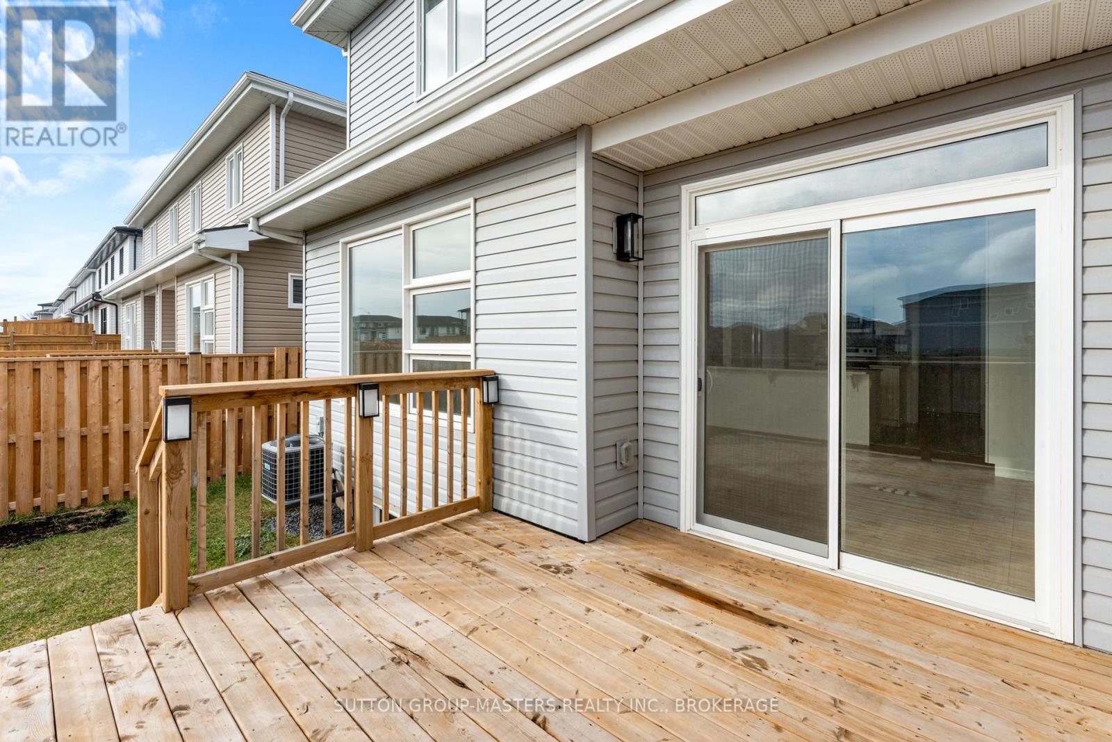 229 Superior Drive, Loyalist, Ontario  K7N 0E9 - Photo 41 - X12676558