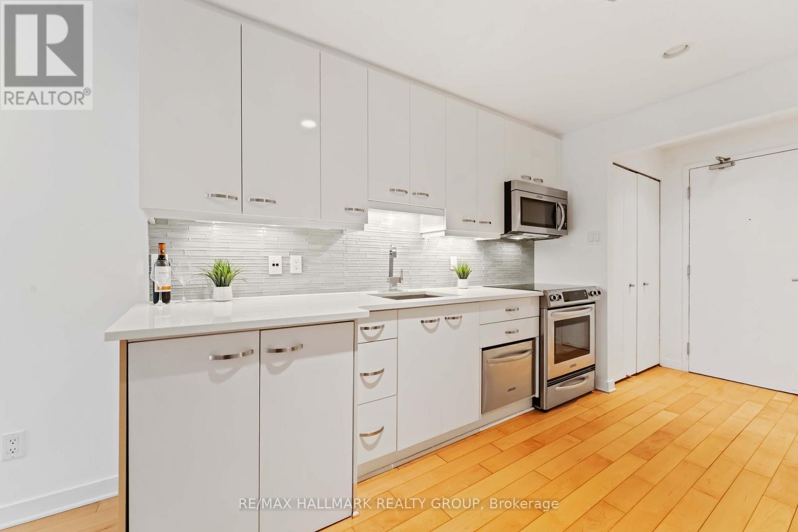 15 - 202 St Patrick Street, Ottawa, Ontario  K1N 5K3 - Photo 5 - X12786444