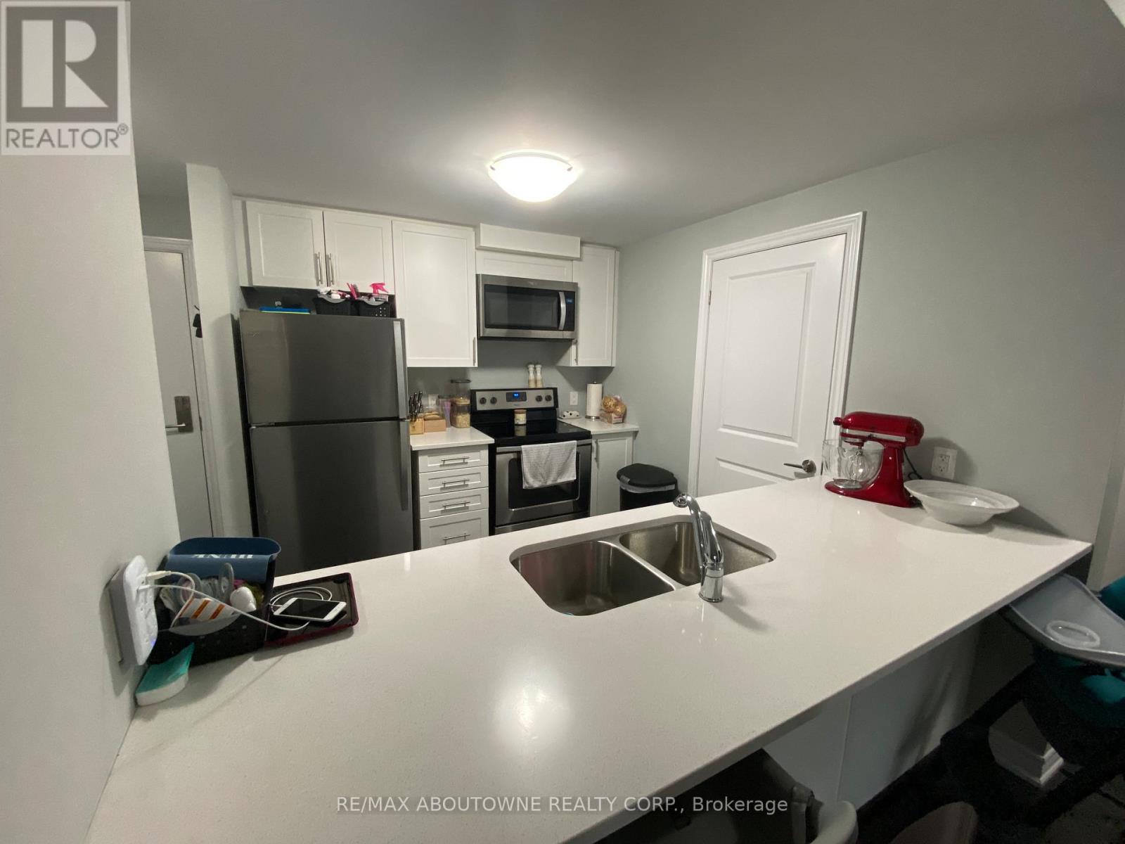 105 - 2370 Khalsa Gate, Oakville, Ontario  L6M 0P5 - Photo 18 - W12826046