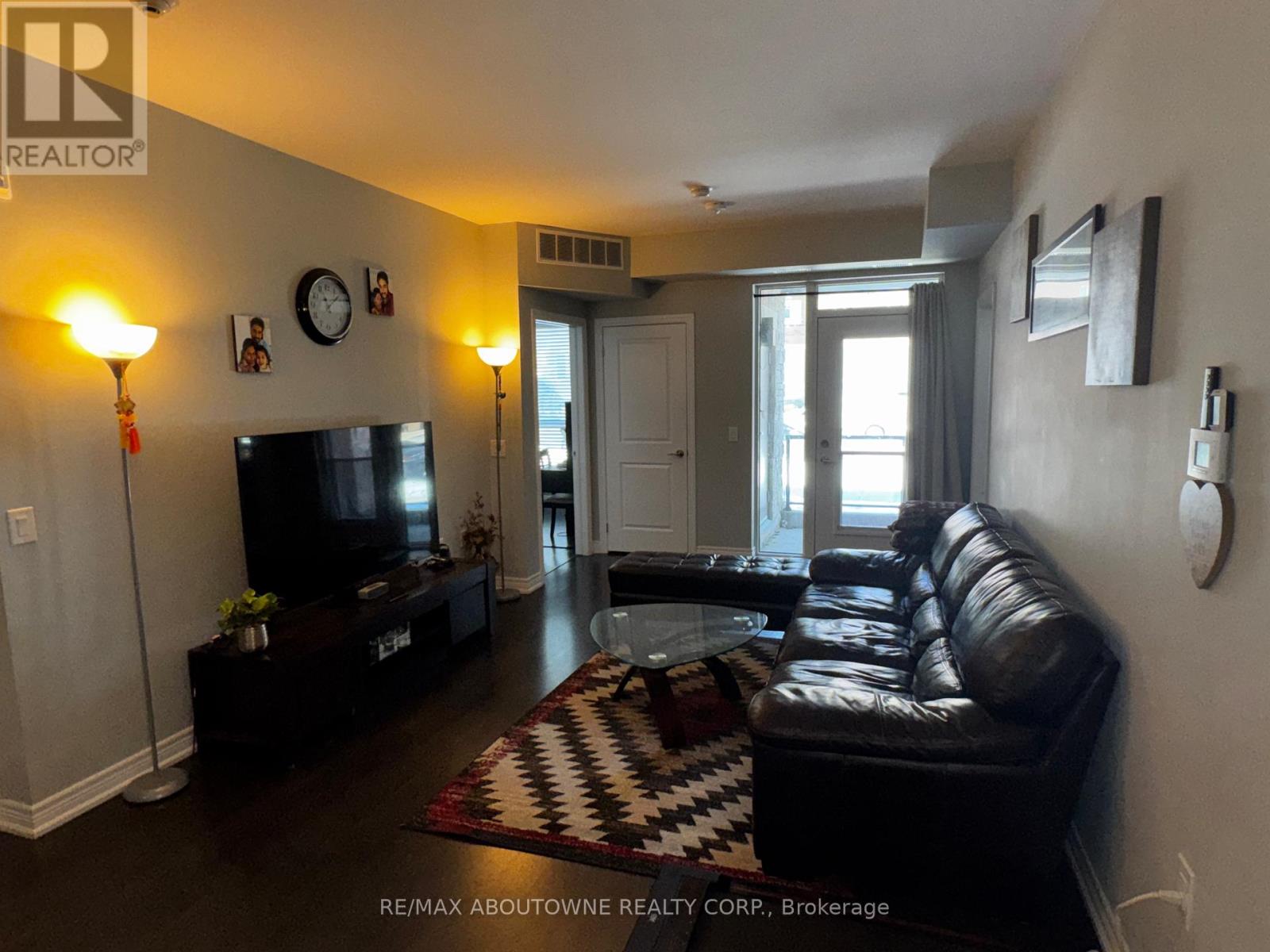 105 - 2370 Khalsa Gate, Oakville, Ontario  L6M 0P5 - Photo 9 - W12826046