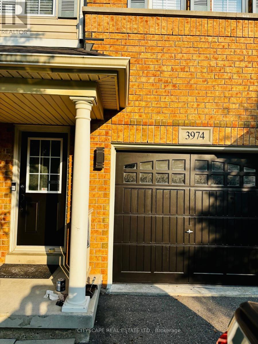 3974 Stardust Drive, Mississauga, Ontario  L5M 8A5 - Photo 28 - W12826048