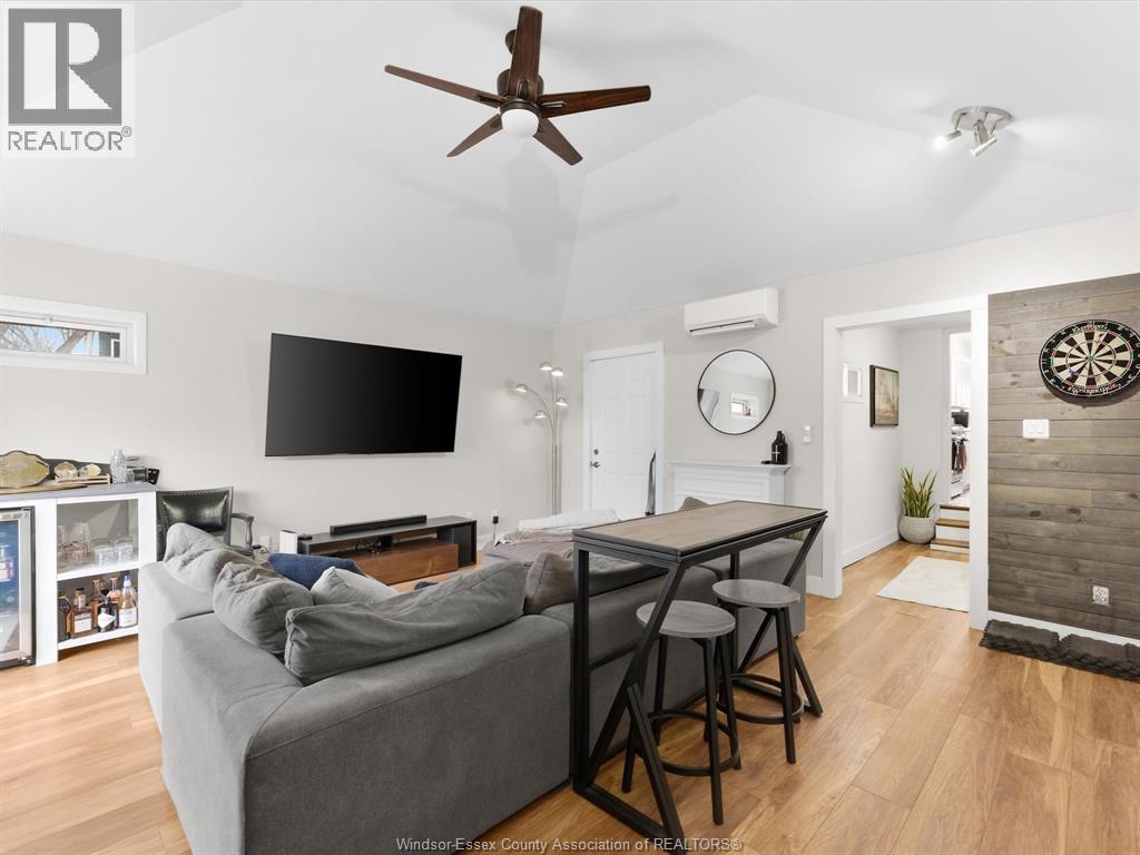 406 Lesperance Road, Tecumseh, Ontario  N8N 1W4 - Photo 11 - 26004134