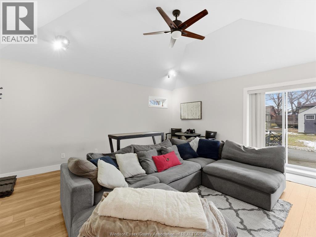 406 Lesperance Road, Tecumseh, Ontario  N8N 1W4 - Photo 12 - 26004134