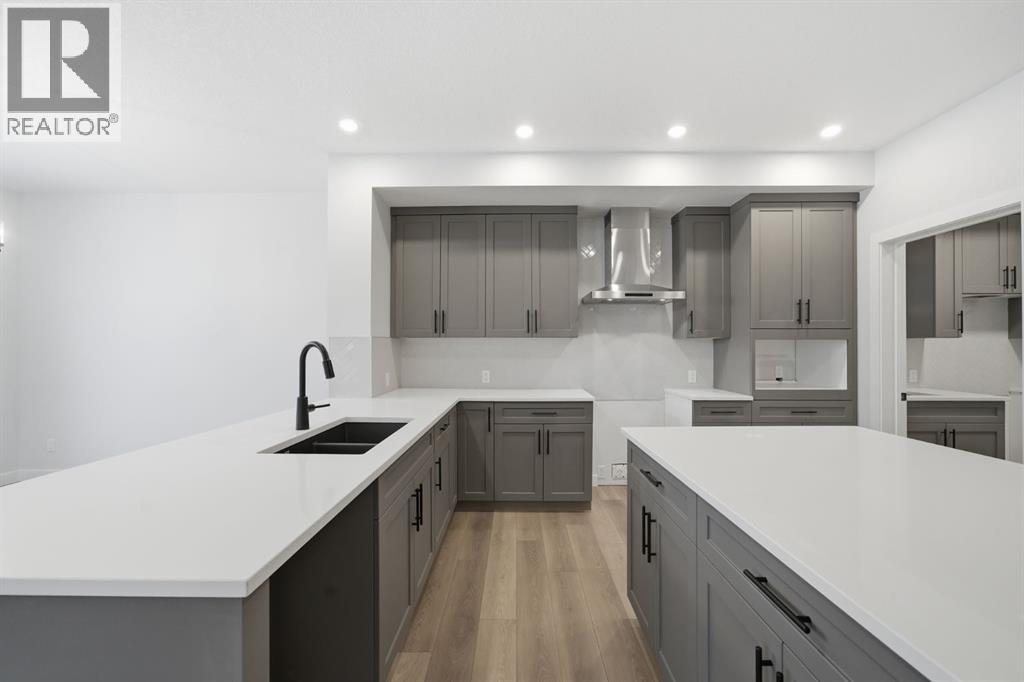 301 Dawson Wharf Road, Chestermere, Alberta  T1X 2W4 - Photo 3 - A2275943