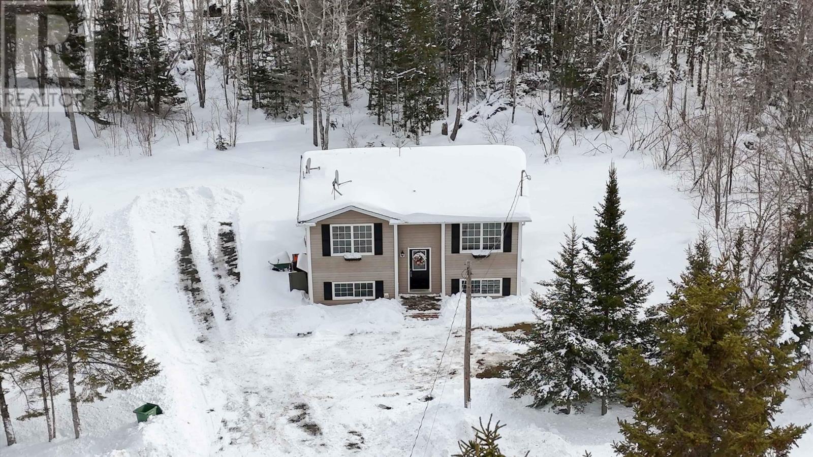 6324 Highway 236, Five Mile River, Nova Scotia  B0N 1T0 - Photo 2 - 202603476