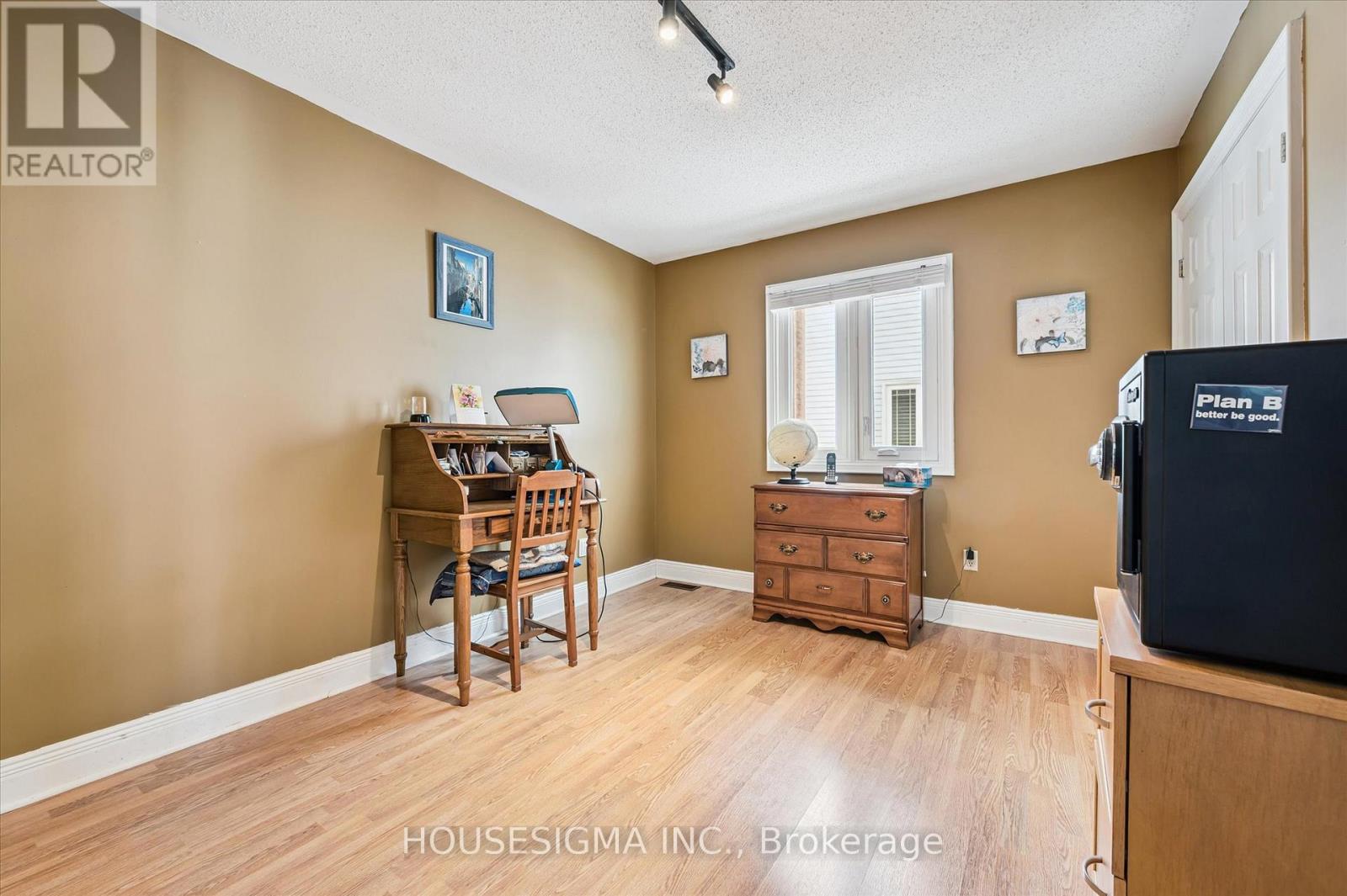 25 Lynnvalley Crescent, Kitchener, Ontario  N2N 3A8 - Photo 19 - X12826032