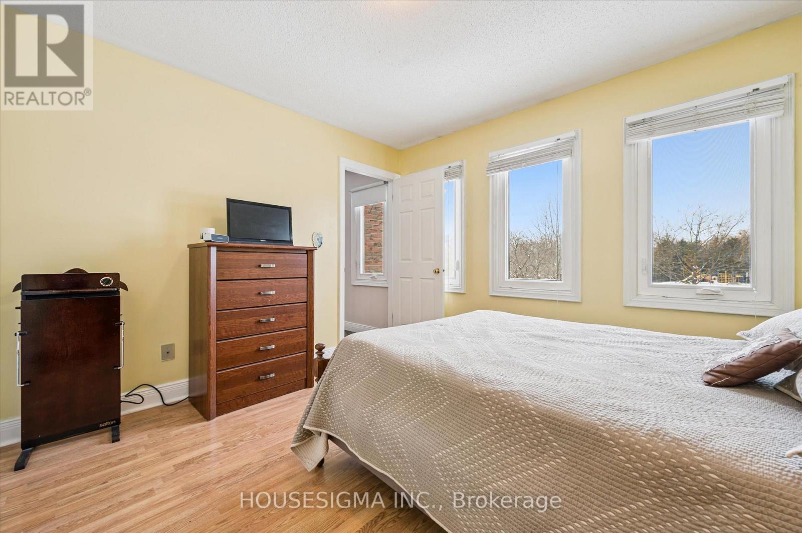 25 Lynnvalley Crescent, Kitchener, Ontario  N2N 3A8 - Photo 23 - X12826032