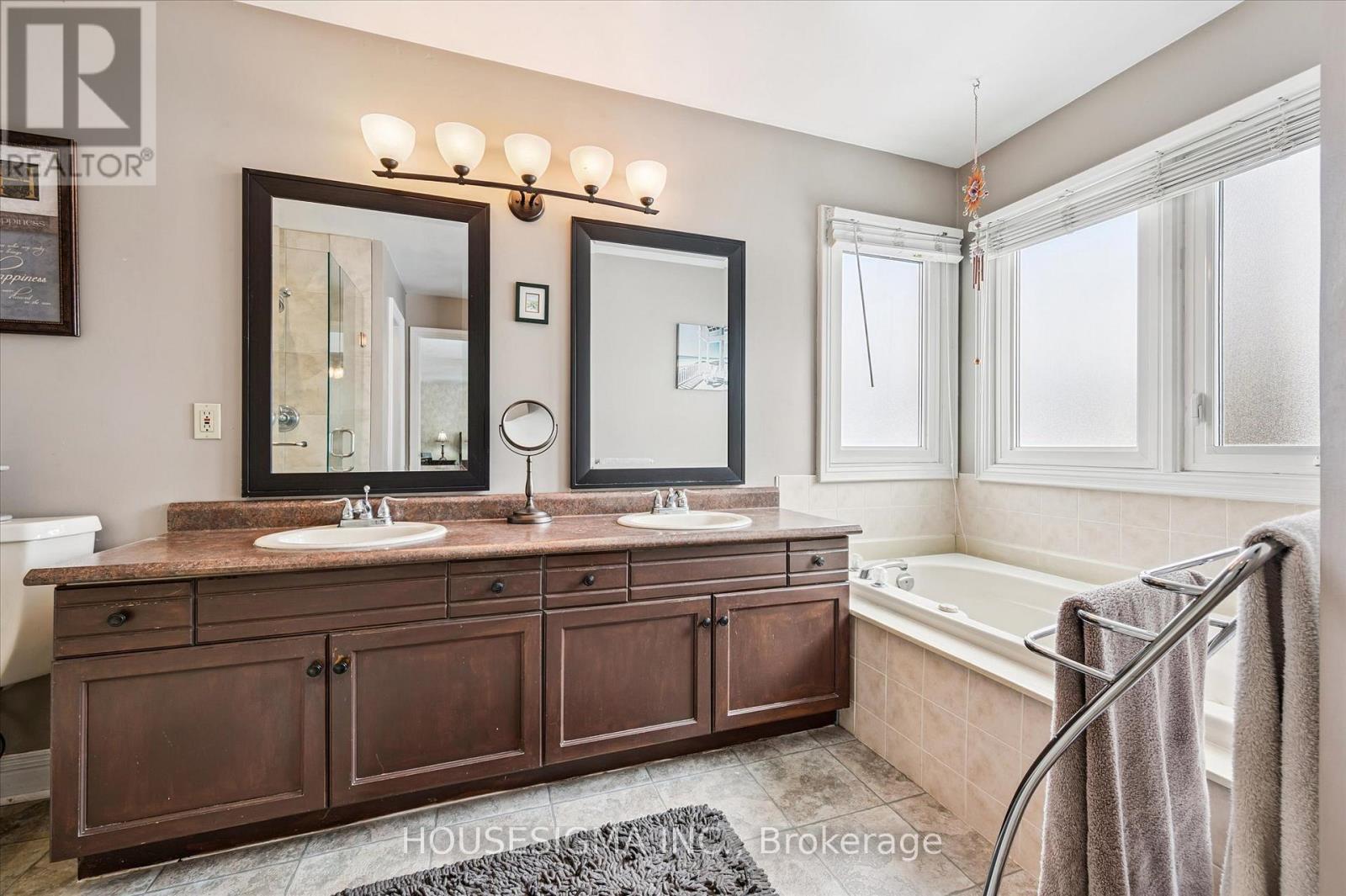 25 Lynnvalley Crescent, Kitchener, Ontario  N2N 3A8 - Photo 28 - X12826032