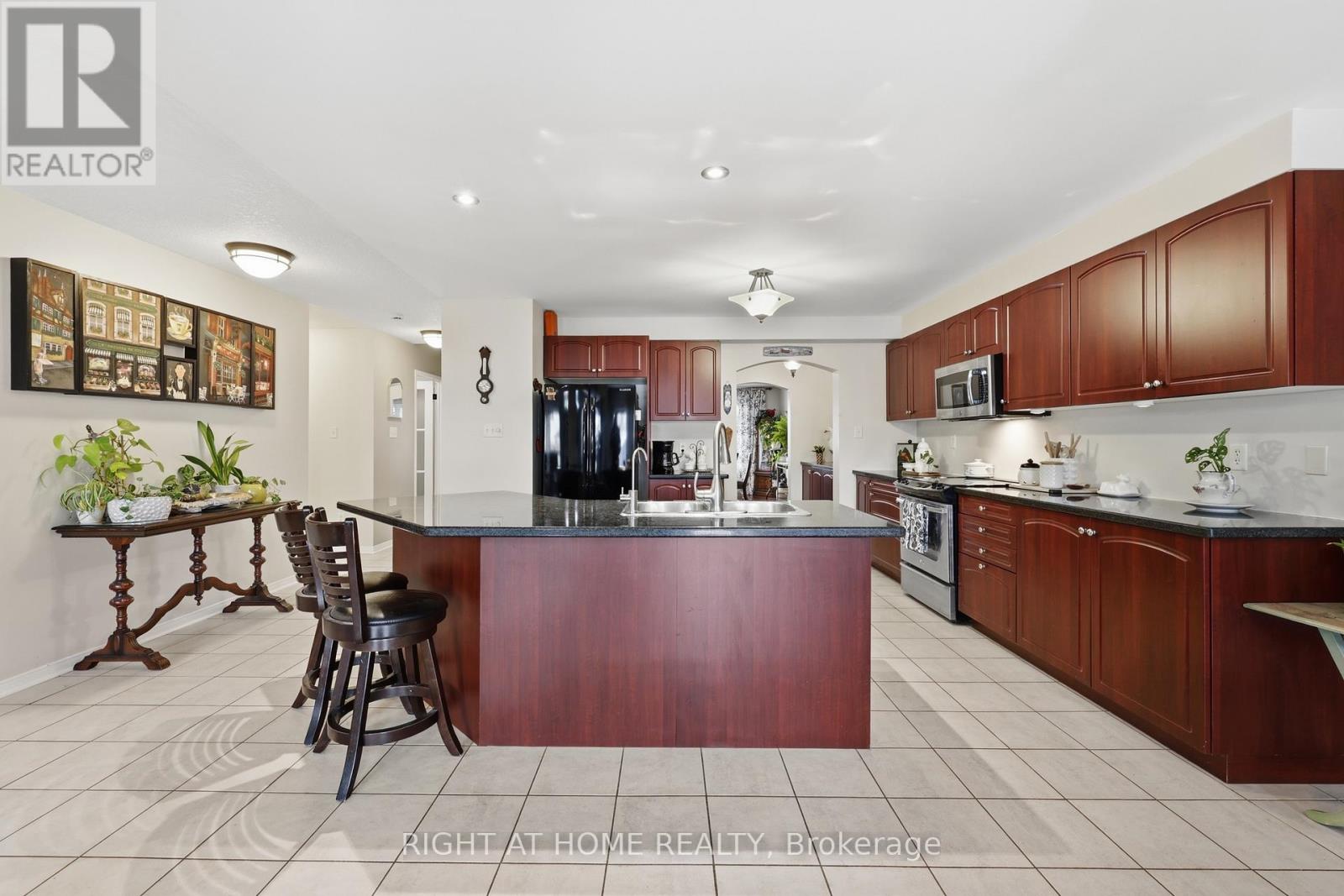 42 Webb Avenue, Brantford, Ontario  N3T 6S6 - Photo 16 - X12826050