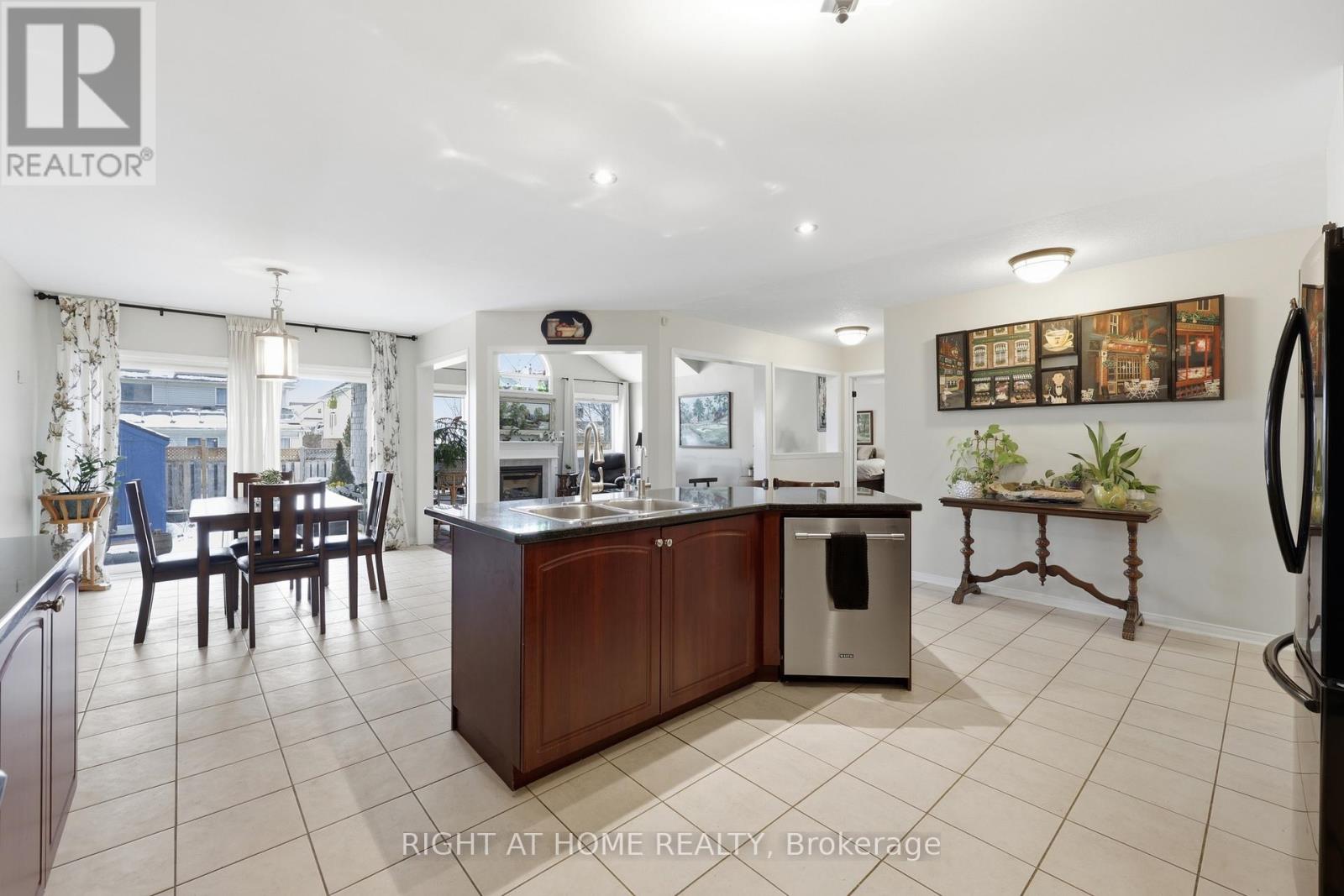 42 Webb Avenue, Brantford, Ontario  N3T 6S6 - Photo 18 - X12826050