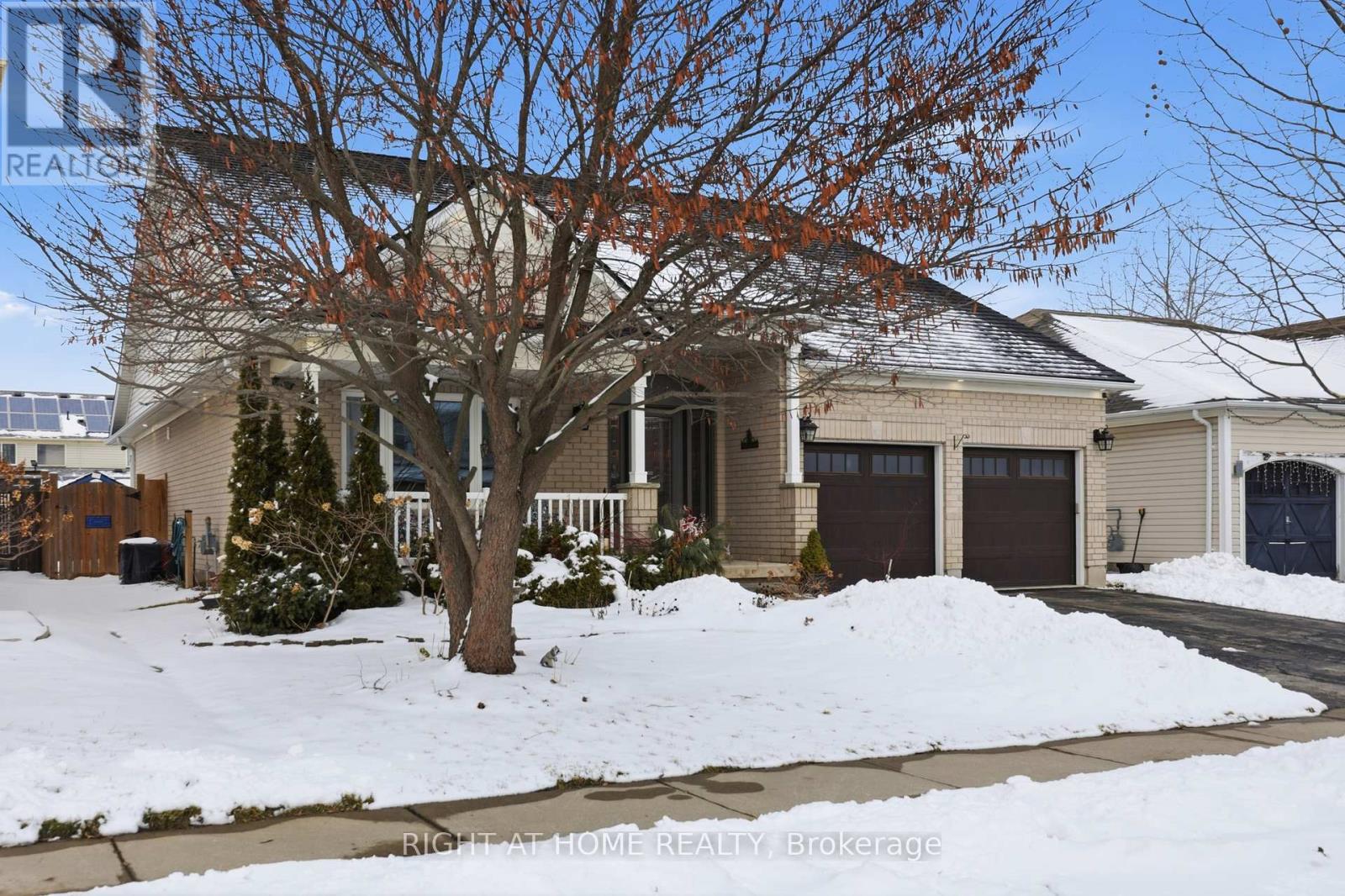 42 Webb Avenue, Brantford, Ontario  N3T 6S6 - Photo 2 - X12826050