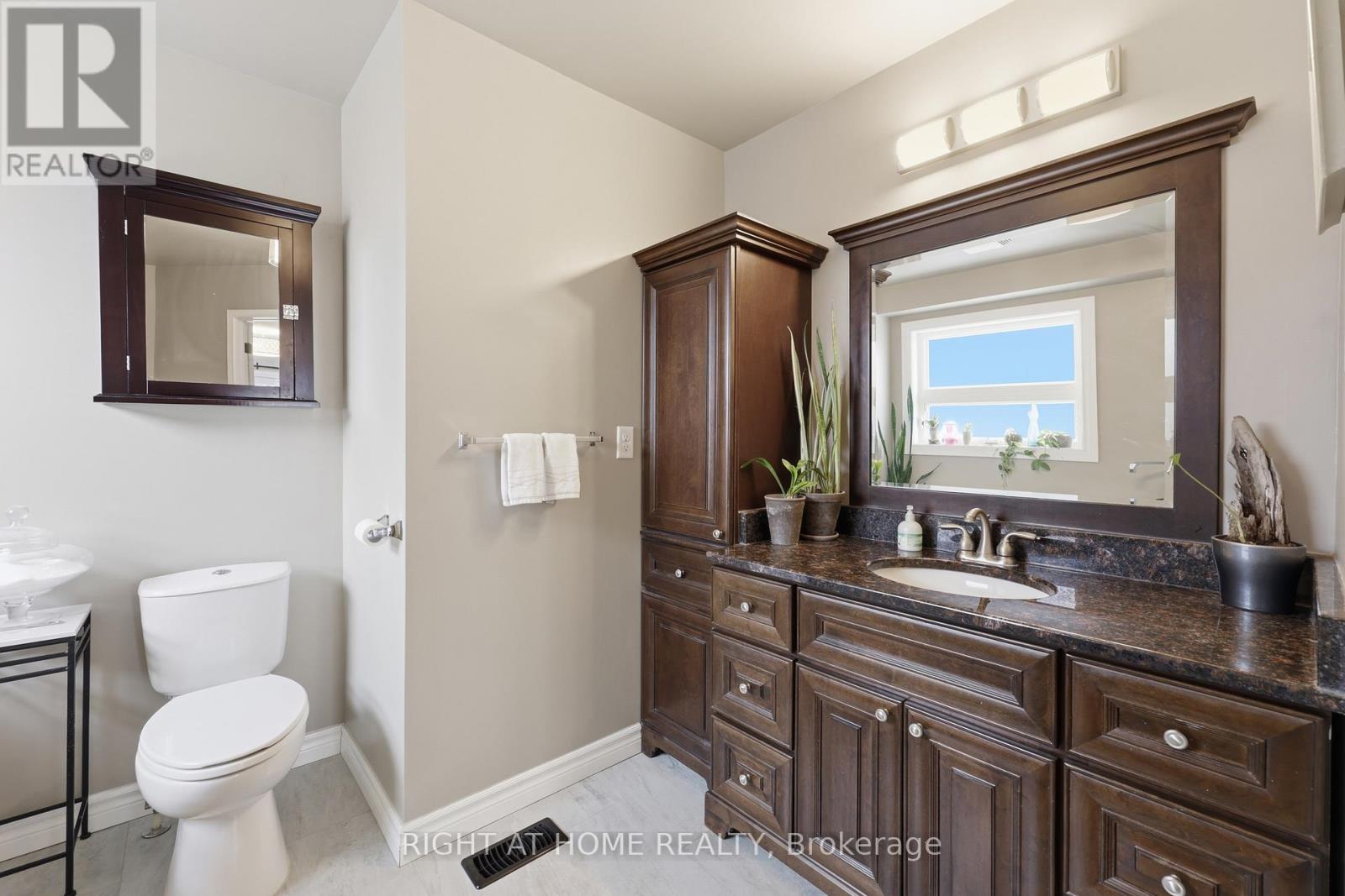 42 Webb Avenue, Brantford, Ontario  N3T 6S6 - Photo 26 - X12826050